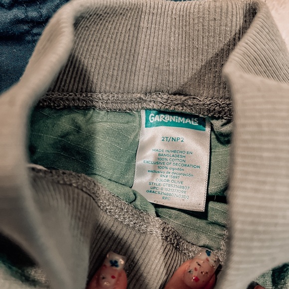 4PC Pants 18M-2T Garanimals - Good Condition - Picture 5 of 5